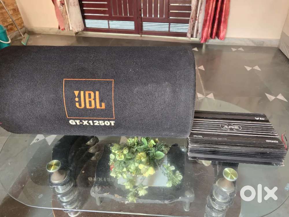 Bass Tube and 4 channel amp