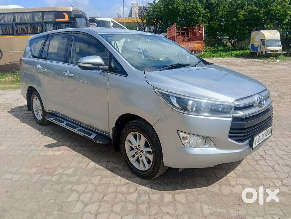 Toyota Innova Crysta 2.4 Vx Mt 8s, 2017, Diesel