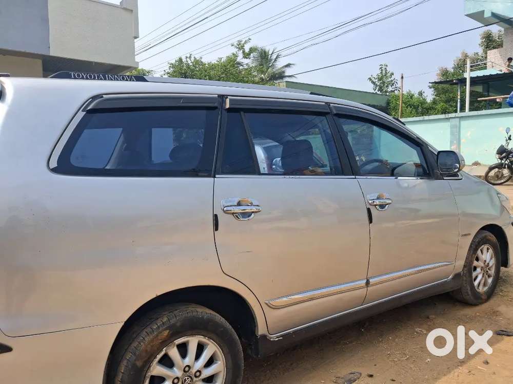 Toyota Innova 2014 Diesel Car