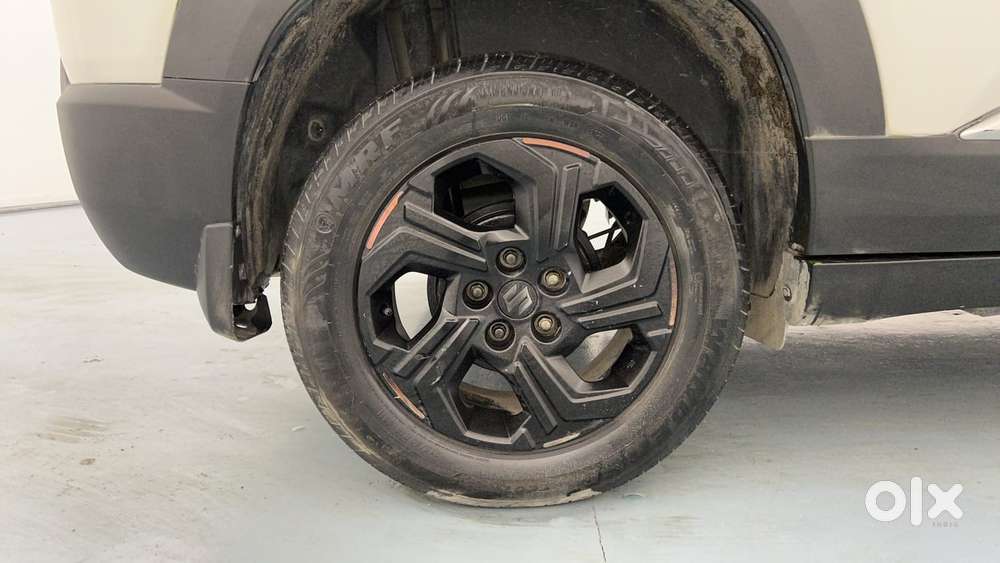 Maruti Suzuki Vitara Brezza 1.5 Lxi, 2023, Petrol