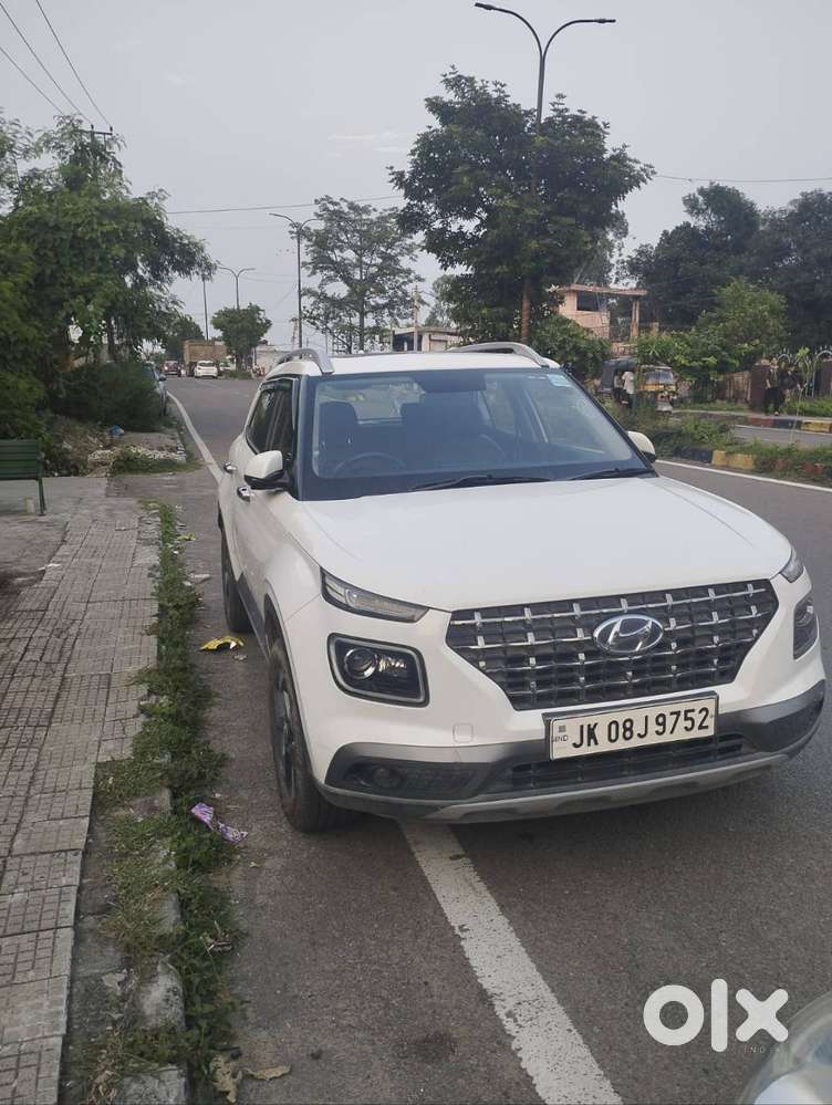 Hyundai Venue Diesel 2020