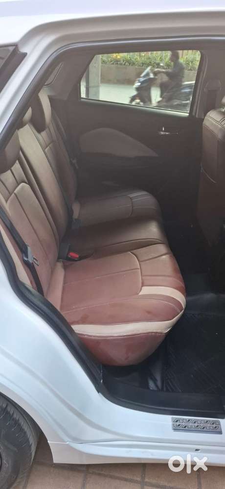 Toyota Glanza, 2023, Petrol