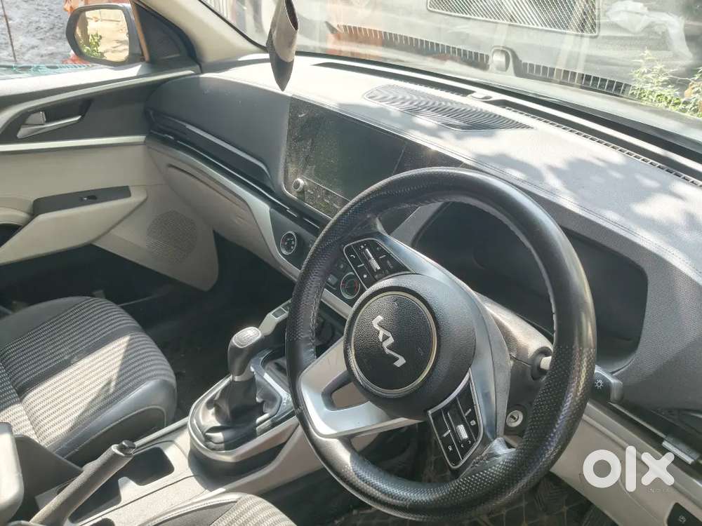 Kia Carens 1.5 Prestige 2023