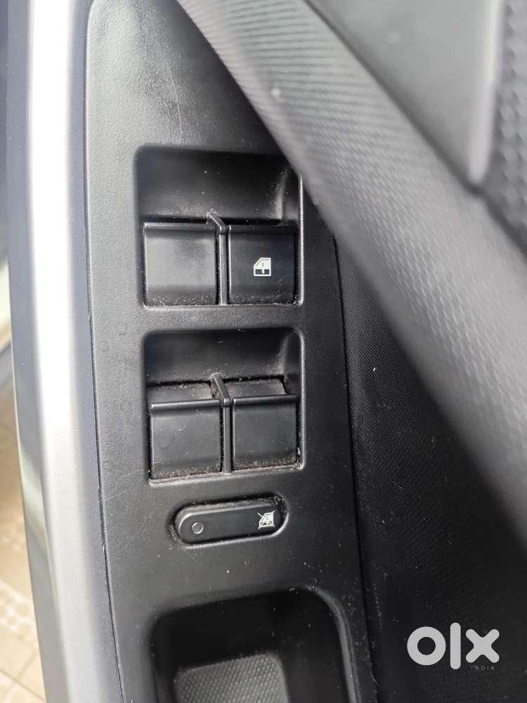 Tata Nexon 1.2 Revotron Xma Amt, 2022, Petrol