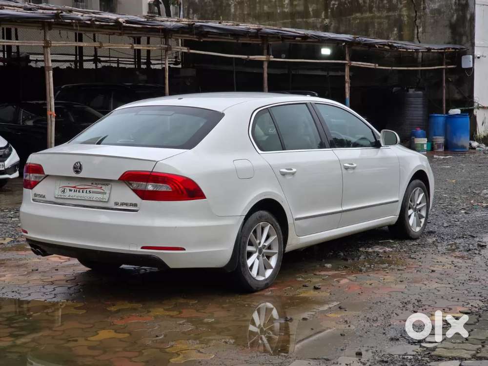 Skoda Superb, 2014, Petrol
