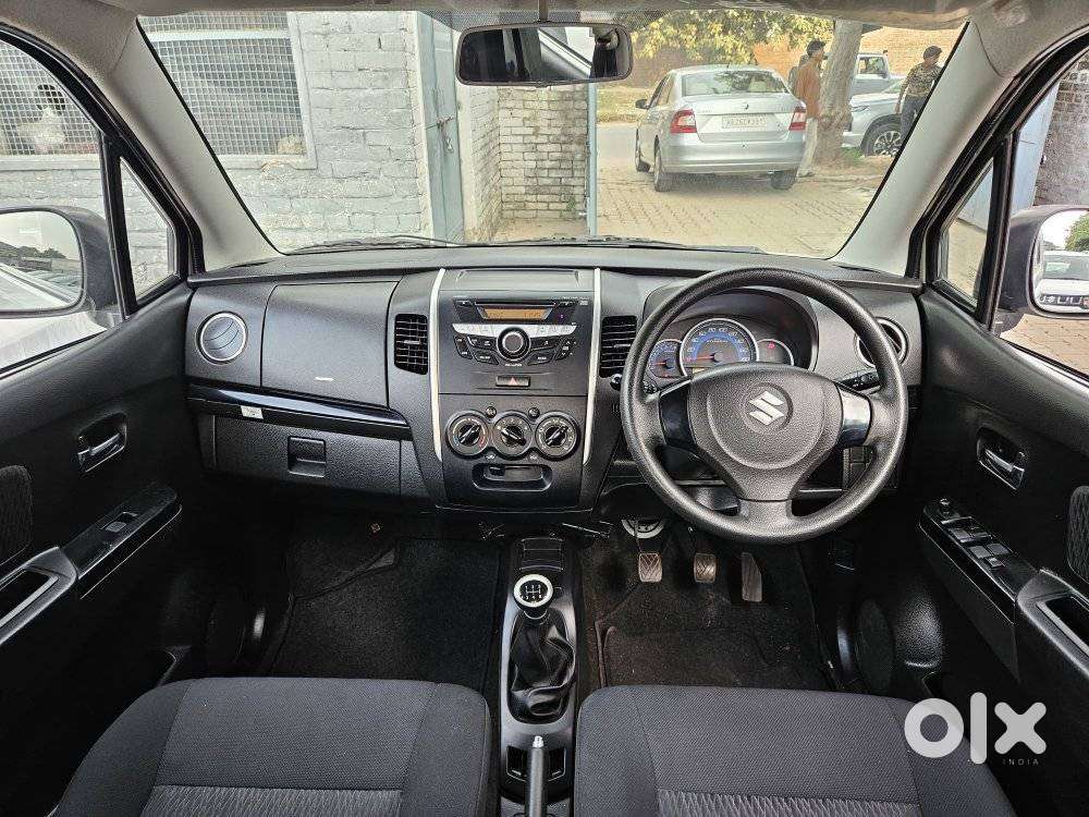 Maruti Suzuki Wagon R Stingray Vxi, 2014, Petrol