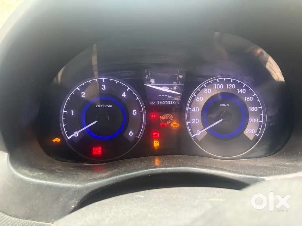 Hyundai Verna 2013 Diesel Manual