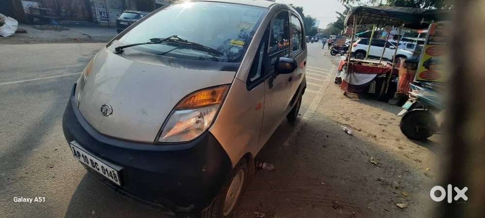 Tata Nano Xe, 2012, Petrol