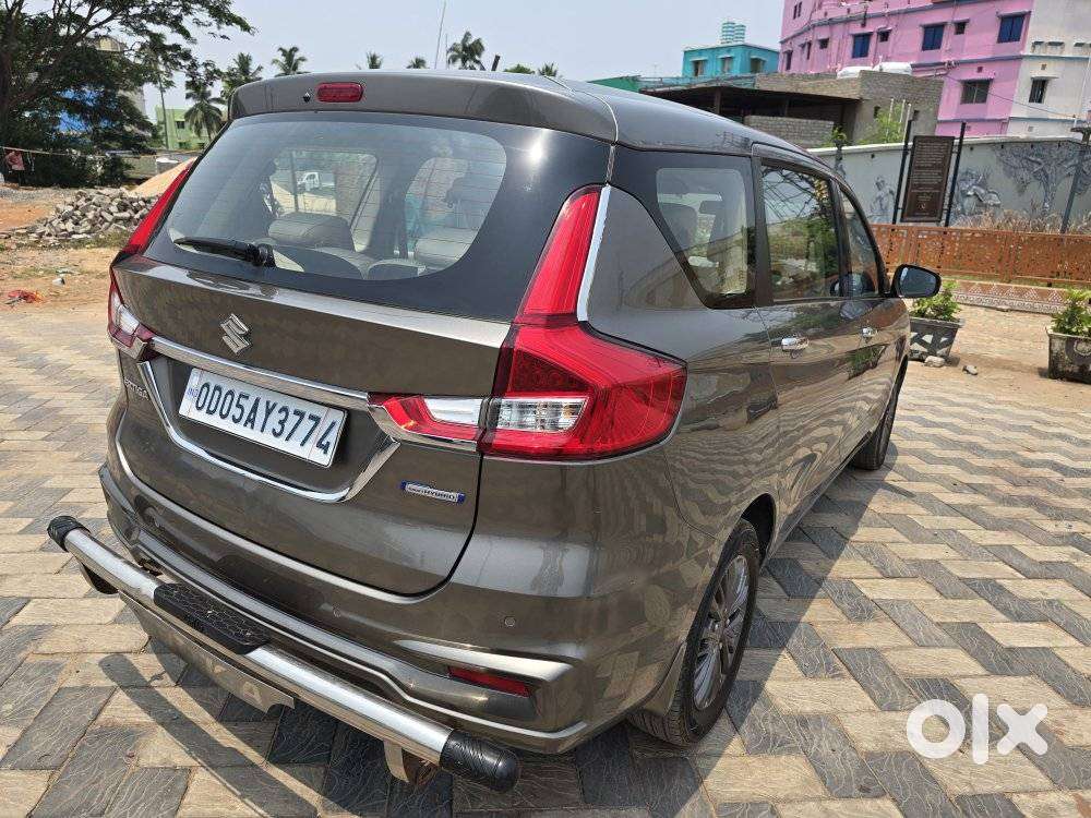 Maruti Suzuki Ertiga Zxi Plus Shvs, 2021, Petrol