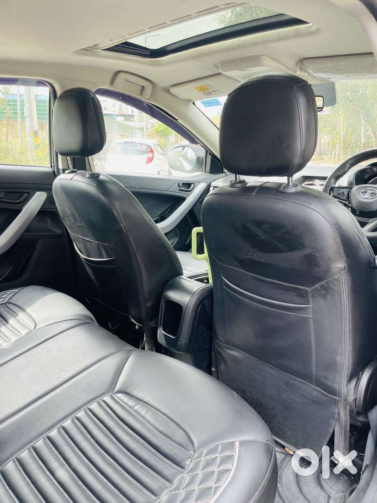 Tata Nexon 1.2 Revotron Xm (s), 2022, Cng & Hybrids