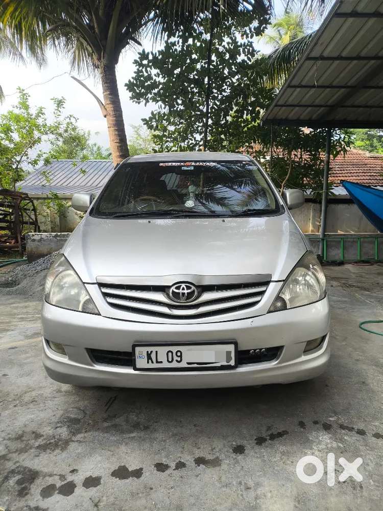 Toyota Innova 2008 Original Kerala Company Service Good Condition