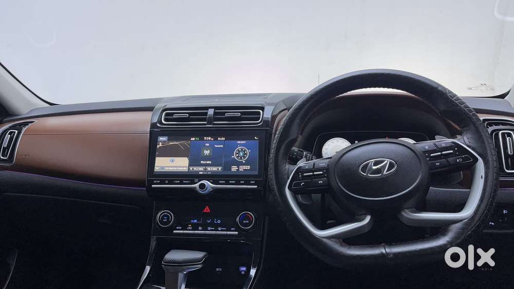 Hyundai Alcazar 2.0 Signature (o) Petrol At 7 Str, 2022, Petrol