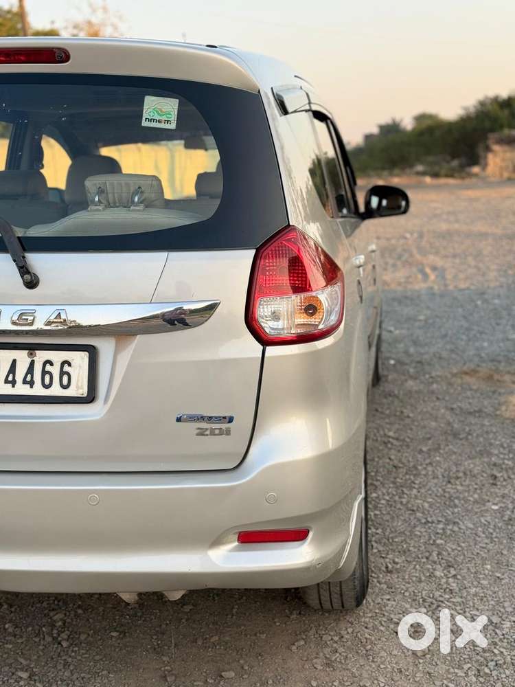 Maruti Suzuki Ertiga Shvs Zdi, 2016, Diesel