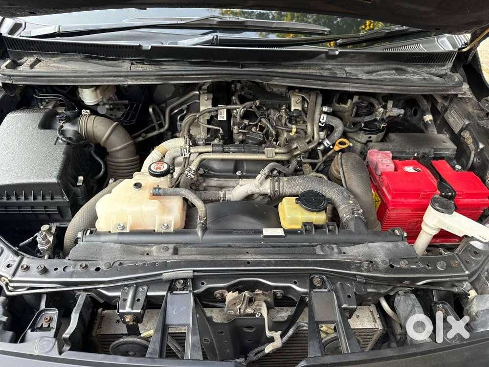 Toyota Innova Crysta 2.8 Gx At, 2017, Diesel