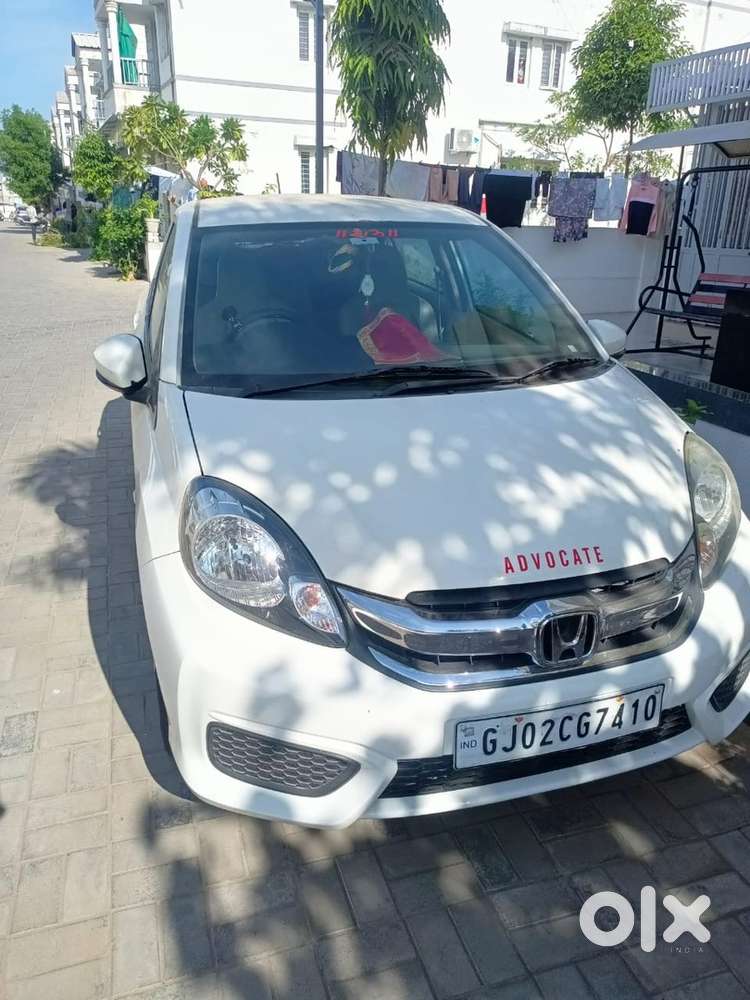 Honda Amaze 2017 Cng & Hybrids 80000 Km Driven