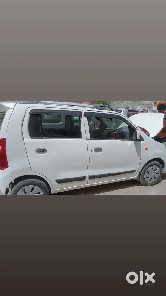 Maruti Suzuki Wagon R 1.0 2015 Cng & Hybrids 70000 Km Driven