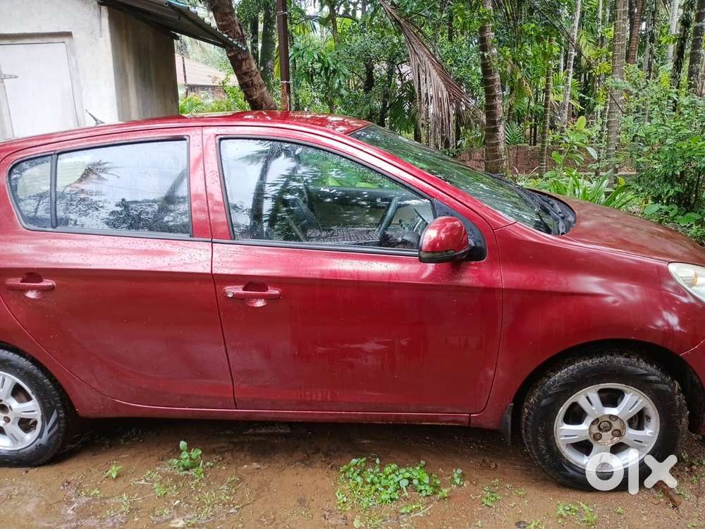 Hyundai I20 Petrol Manual 2011
