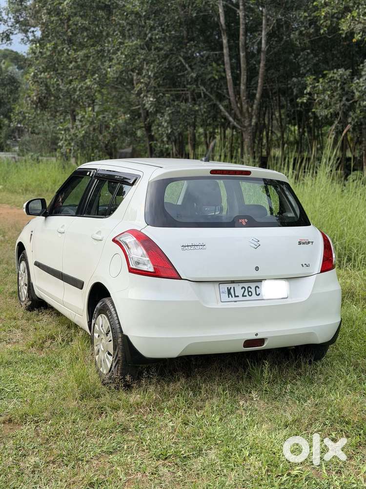 Maruti Suzuki Swift Vxi Deca, 2012, Petrol