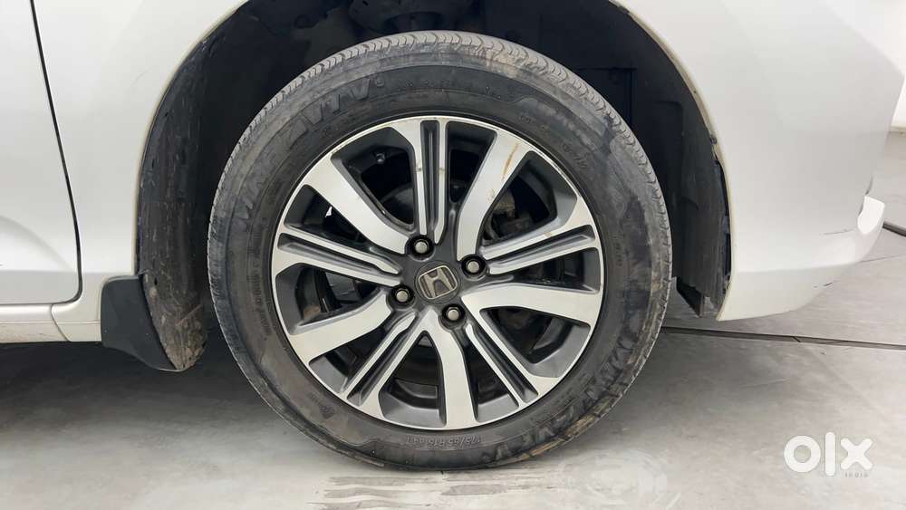 Honda Amaze Vx 1.2 Petrol Cvt, 2022, Petrol