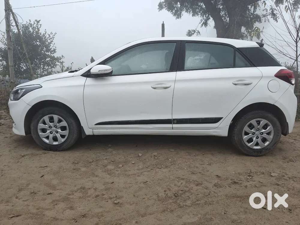 Hyundai I20 Sportz 2016 Model Top Notch Condition