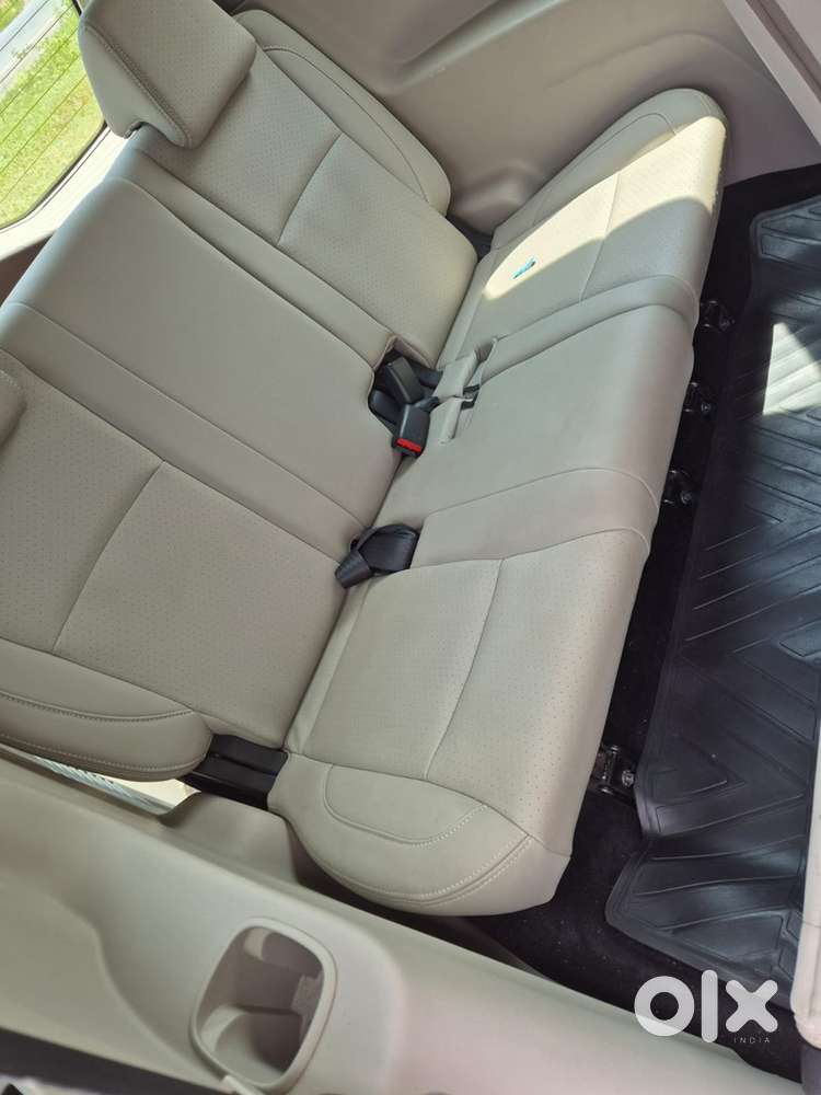 Mahindra Marazzo Diesel 2019