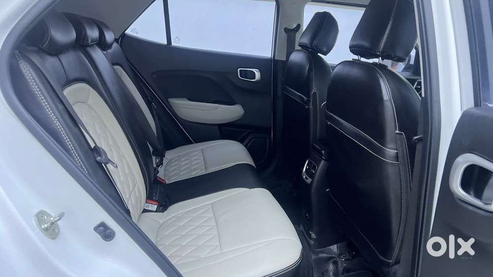 Hyundai Venue 1.0 Sx (o) Turbo Dct, 2024, Petrol