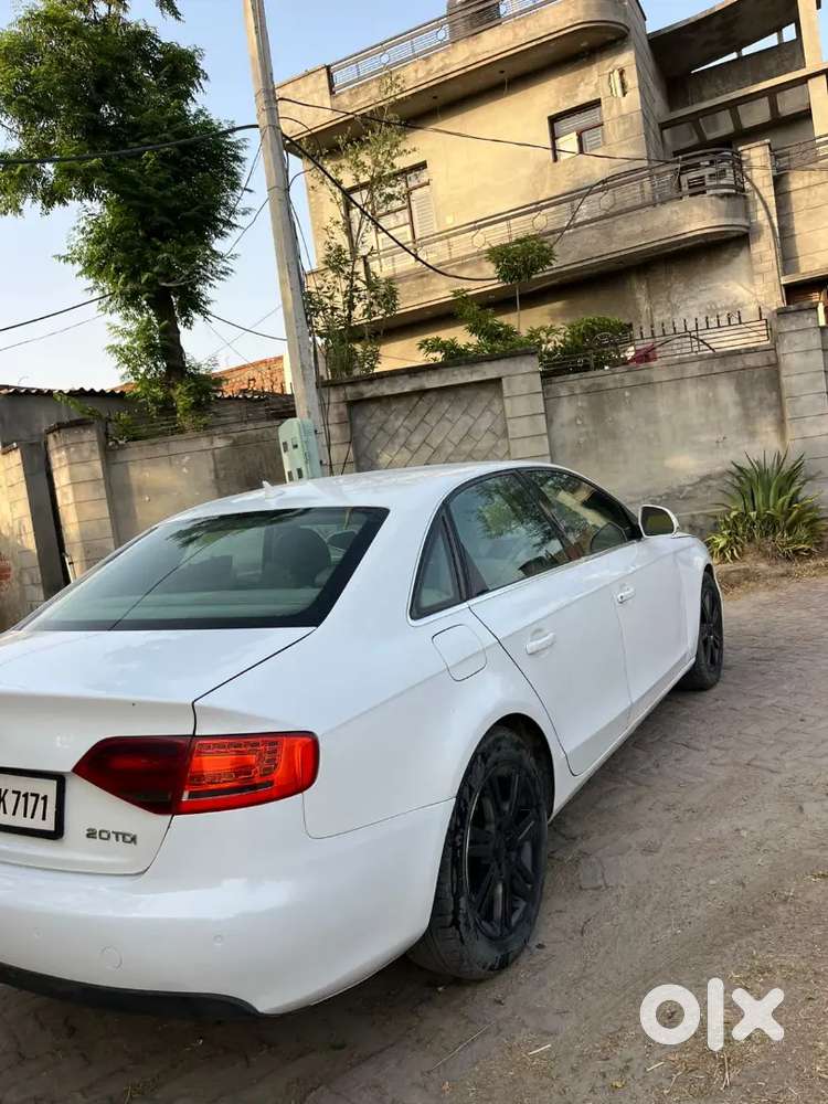 Audi A4 2009 Diesel 143589 Km Driven