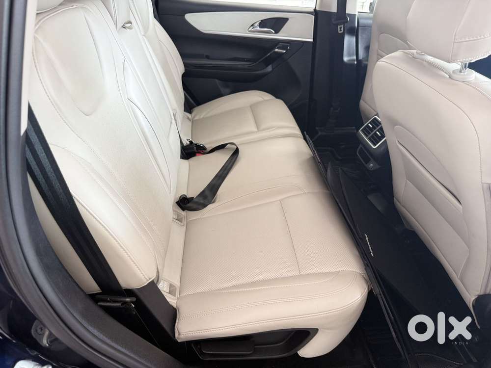 Mahindra Xuv700 2.2 Ax 7 Diesel Mt Str, 2022, Diesel