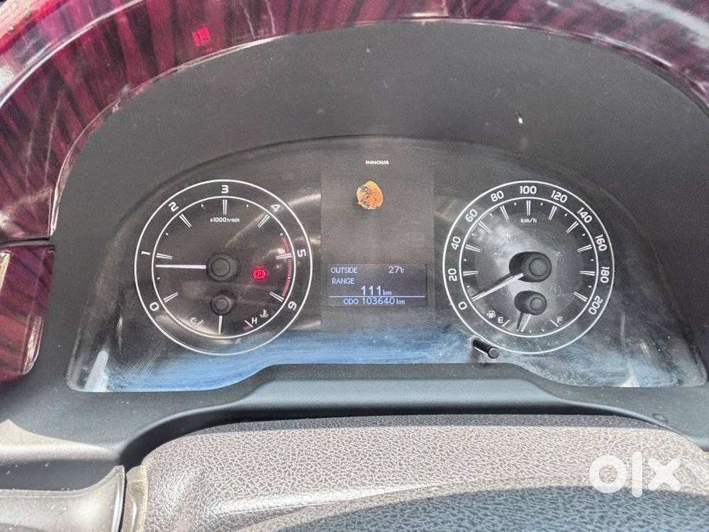 Toyota Innova Crysta 2.4 G Mt 7 Str, 2017, Diesel