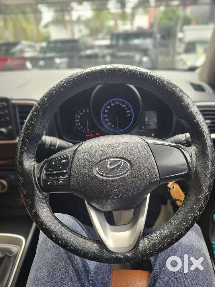 Hyundai Venue S 1.2 Petrol, 2019, Petrol