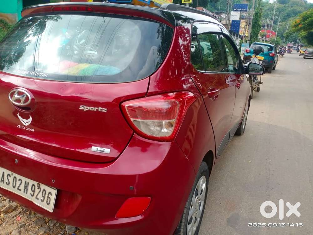 Hyundai Grand I10 2013-2016 Sportz, 2015, Petrol