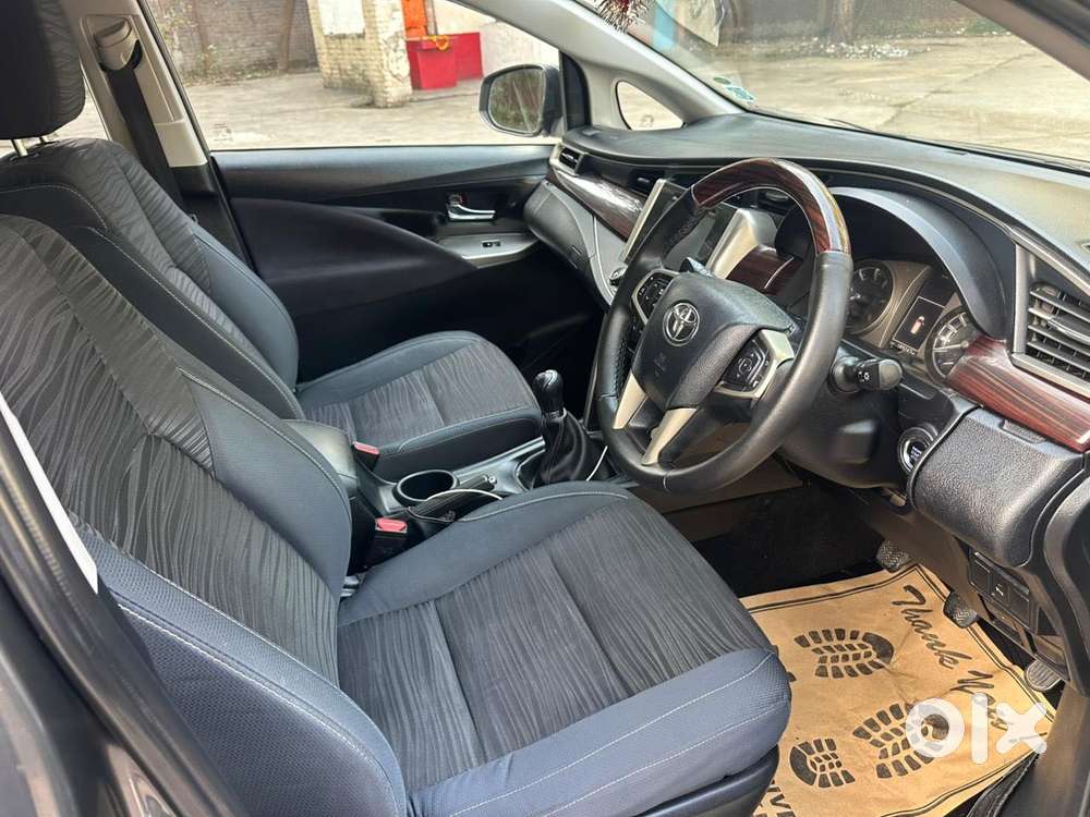 Toyota Innova Crysta 2.4 Vx Mt, 2018, Diesel