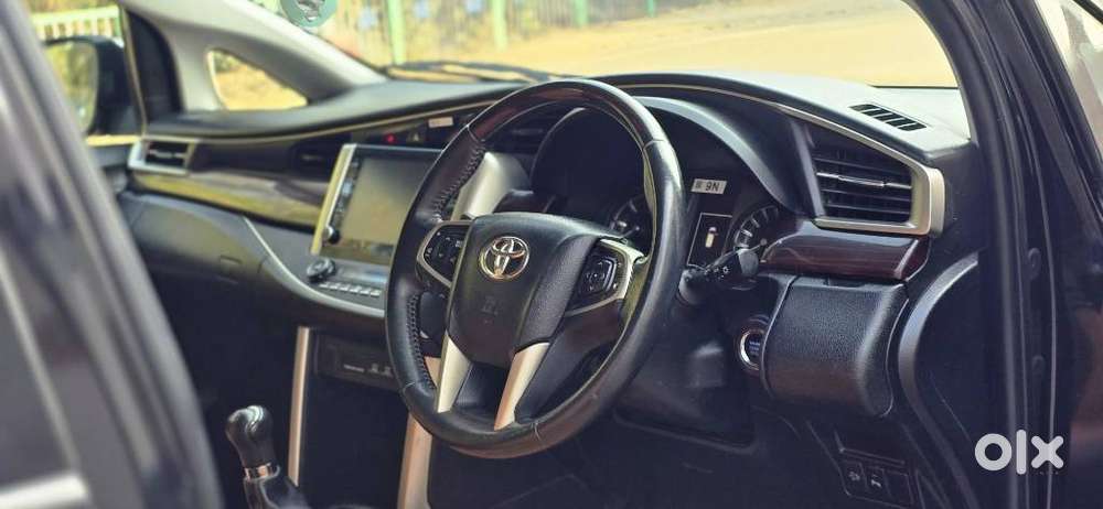 Toyota Innova Crysta [2020-ongoing] 2.4 Vx 8 Str, 2021, Diesel