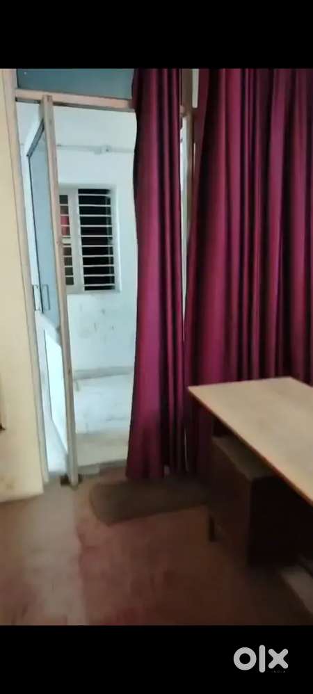 Full furnished office for rent