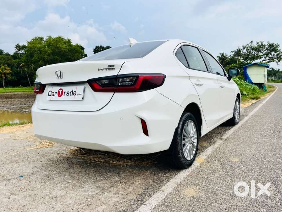 Honda City 1.5 V 5th Gen I-vtec Mt, 2021, Petrol