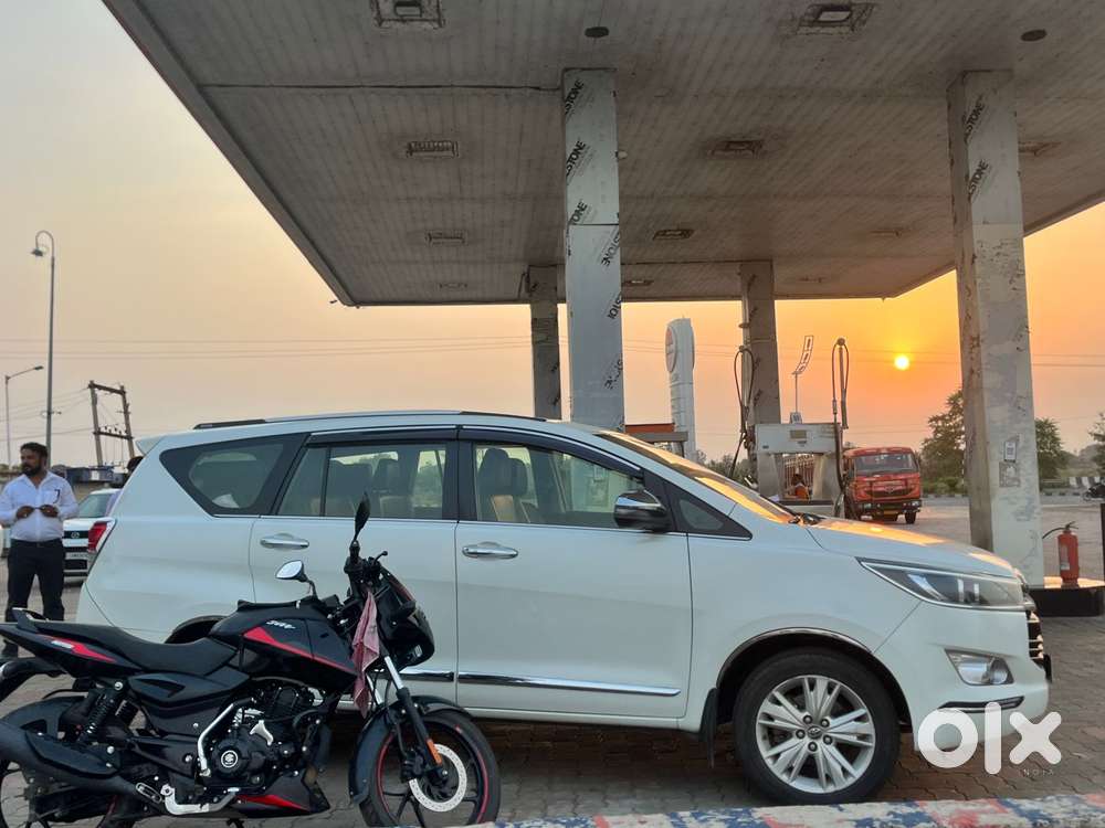 Toyota Innova Crysta 2.4 Z 7 Str, 2020
