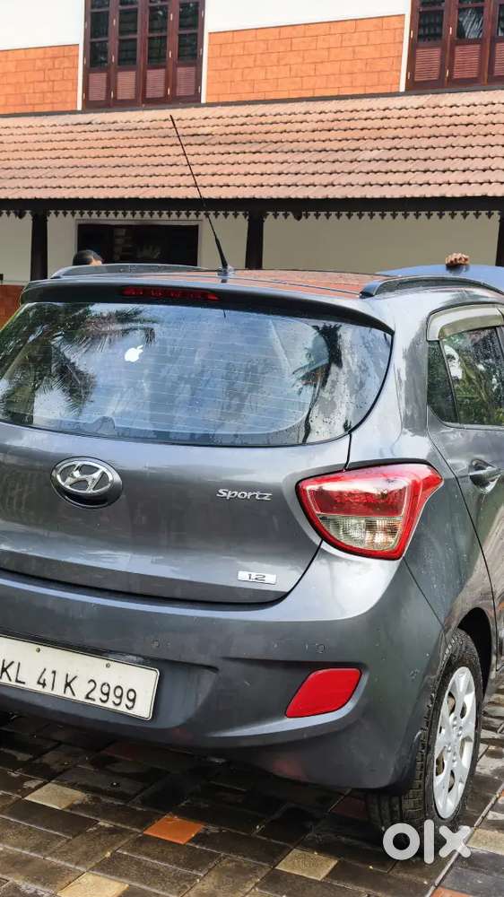 Hyundai Grand I10 2015 Petrol Well Maintained