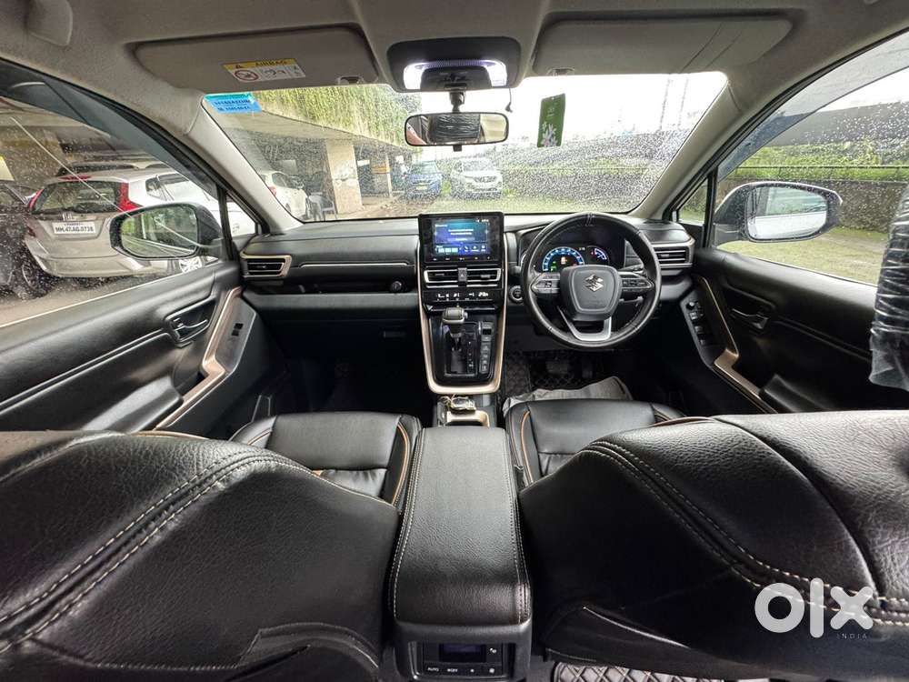 Maruti Suzuki Invicto Zeta Plus 7str, 2024, Petrol