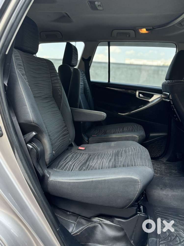 Toyota Innova Crysta 2.4 V, 2017, Diesel