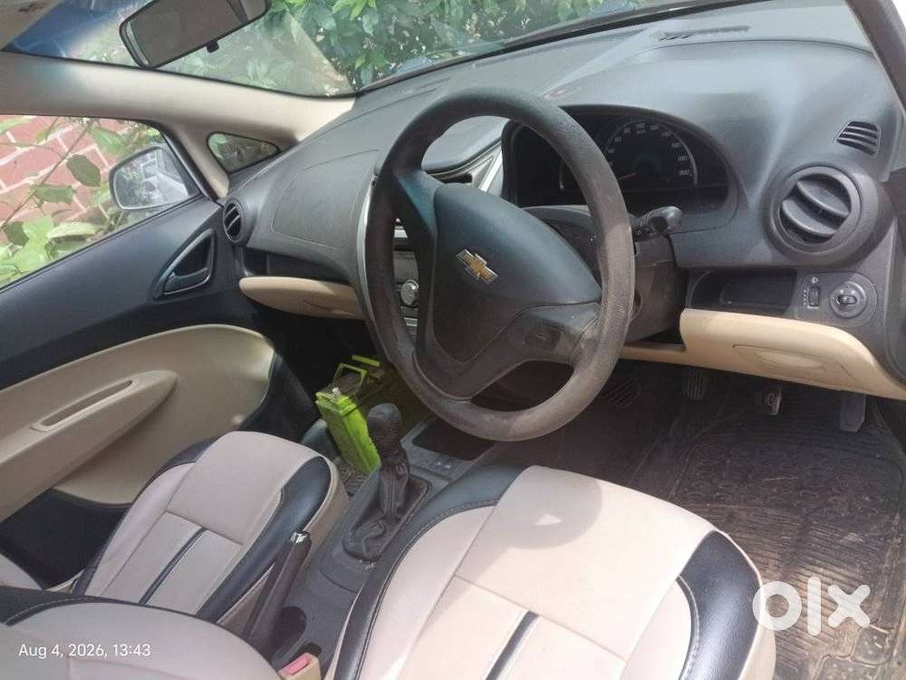 Chevrolet Sail U-va 1.3 Ls, 2015, Petrol