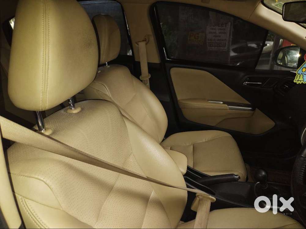 Honda City With Sunroof And Perfect Condition