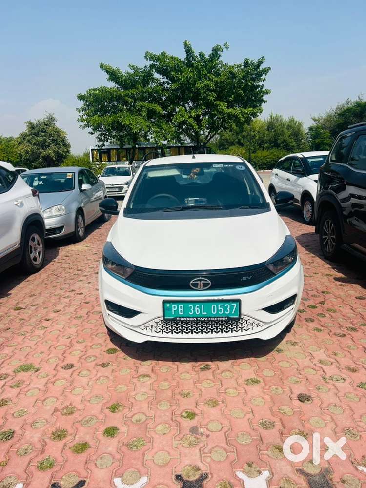 Tata Tiago Ev Long Range 2024 Electric Well Maintained