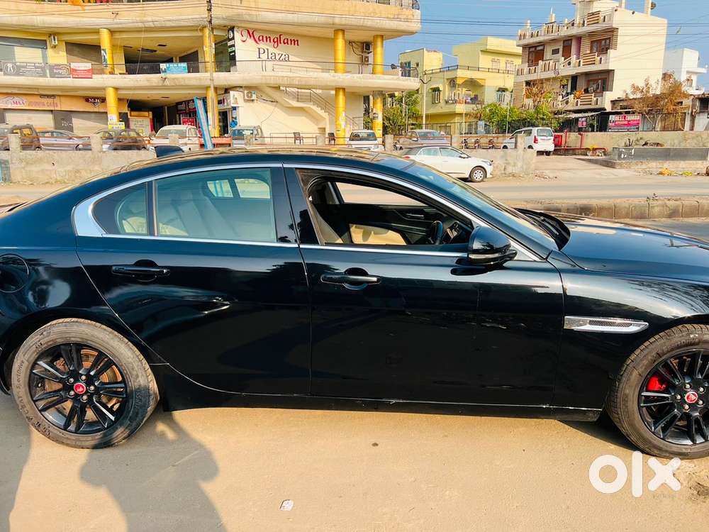 Jaguar Xe Diesel 2017