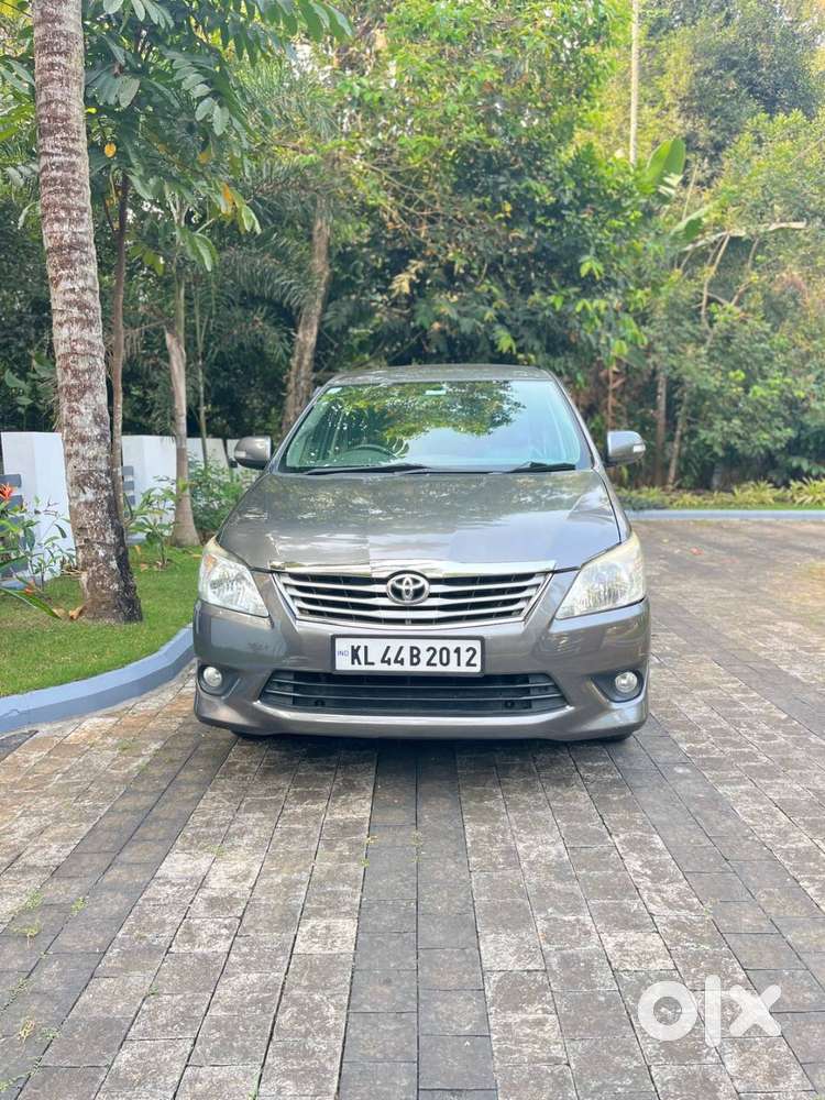 Innova 2012 Orginal Kerala Single Owner