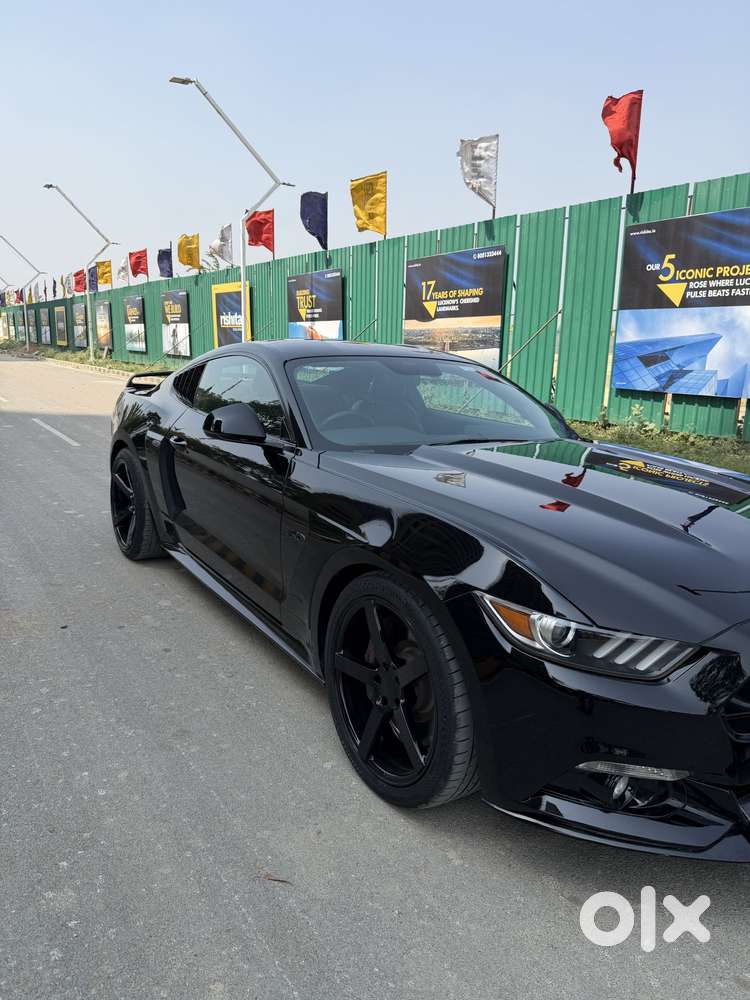Ford Mustang V8, 2019, Petrol