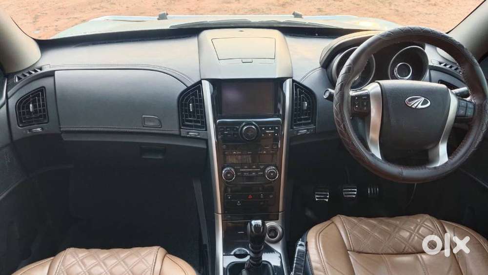 Mahindra Xuv500 W11 Option Awd, 2018, Diesel