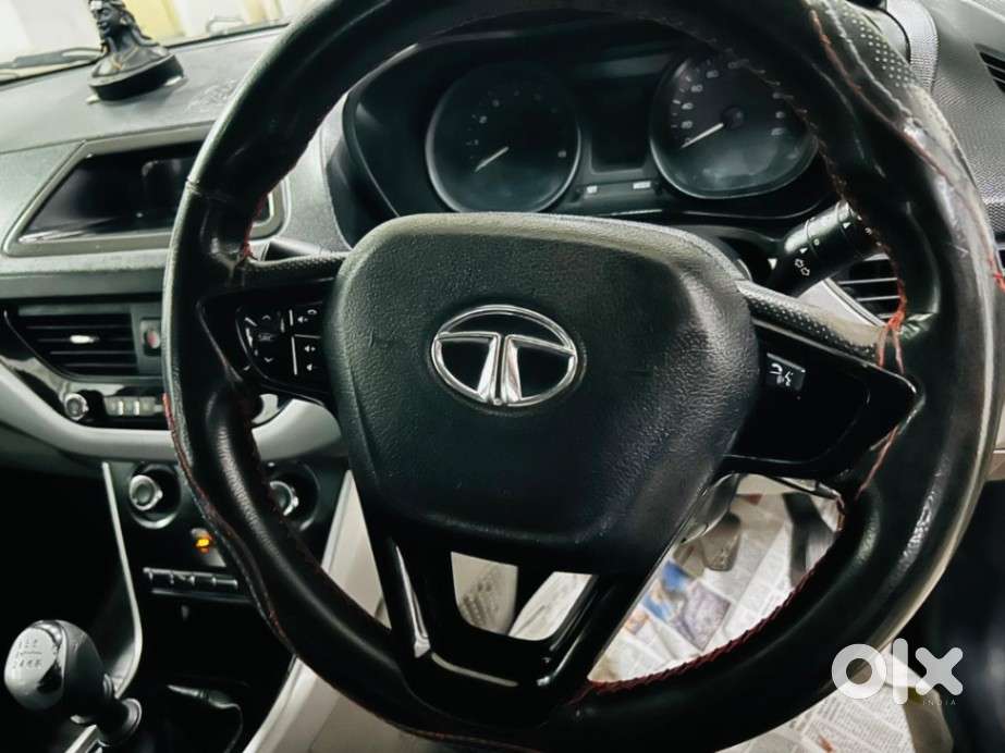 Tata Nexon 1.2 Revotron Xm (s), 2018, Petrol