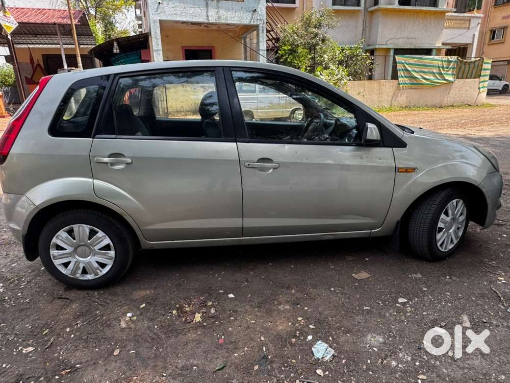 Ford Figo Petrol 2010