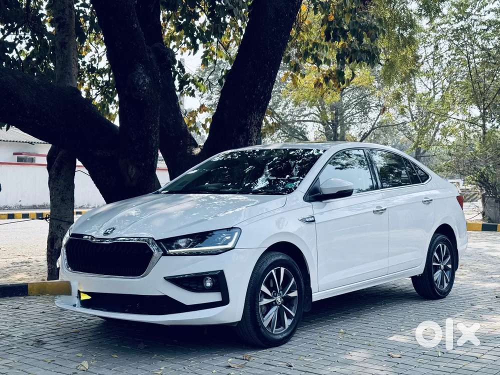 Skoda Slavia, 2024, Petrol