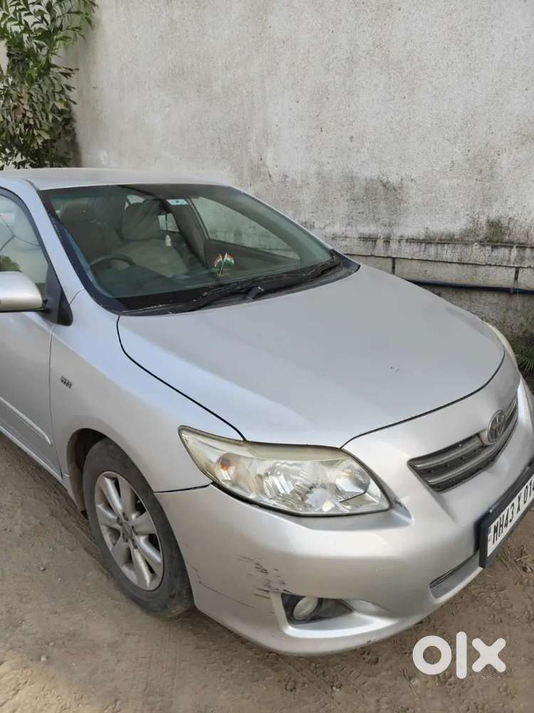 Toyota Corolla Altis Petrol In Good Condition